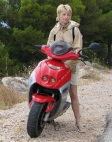 tanja na motorju.JPG